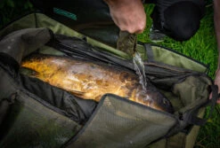 Korum Compact Recovery Sling -Ians Fishing Tackle Sale compsling4