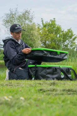 Maver EVA Dual-Store Carryall -Ians Fishing Tackle Sale n1227 04 800x1200 c6860907 8ada 4a88 b887 5407aee81608