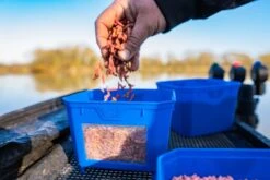 Preston Innovations 3 Pint Ventamesh Tub -Ians Fishing Tackle Sale p cc59d7f7 ed63 49e8 a0b9 afb629f07fc5